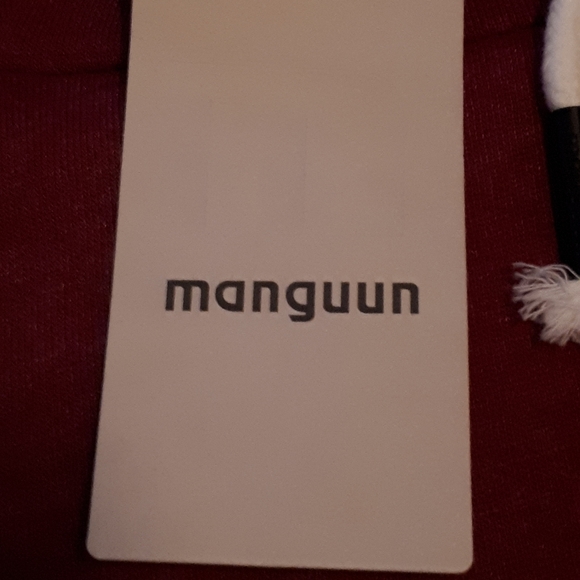 BNWT Manguun Hoodie - Picture 4 of 4